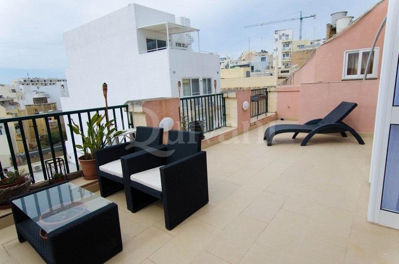 Gzira, Furnished Penthouse