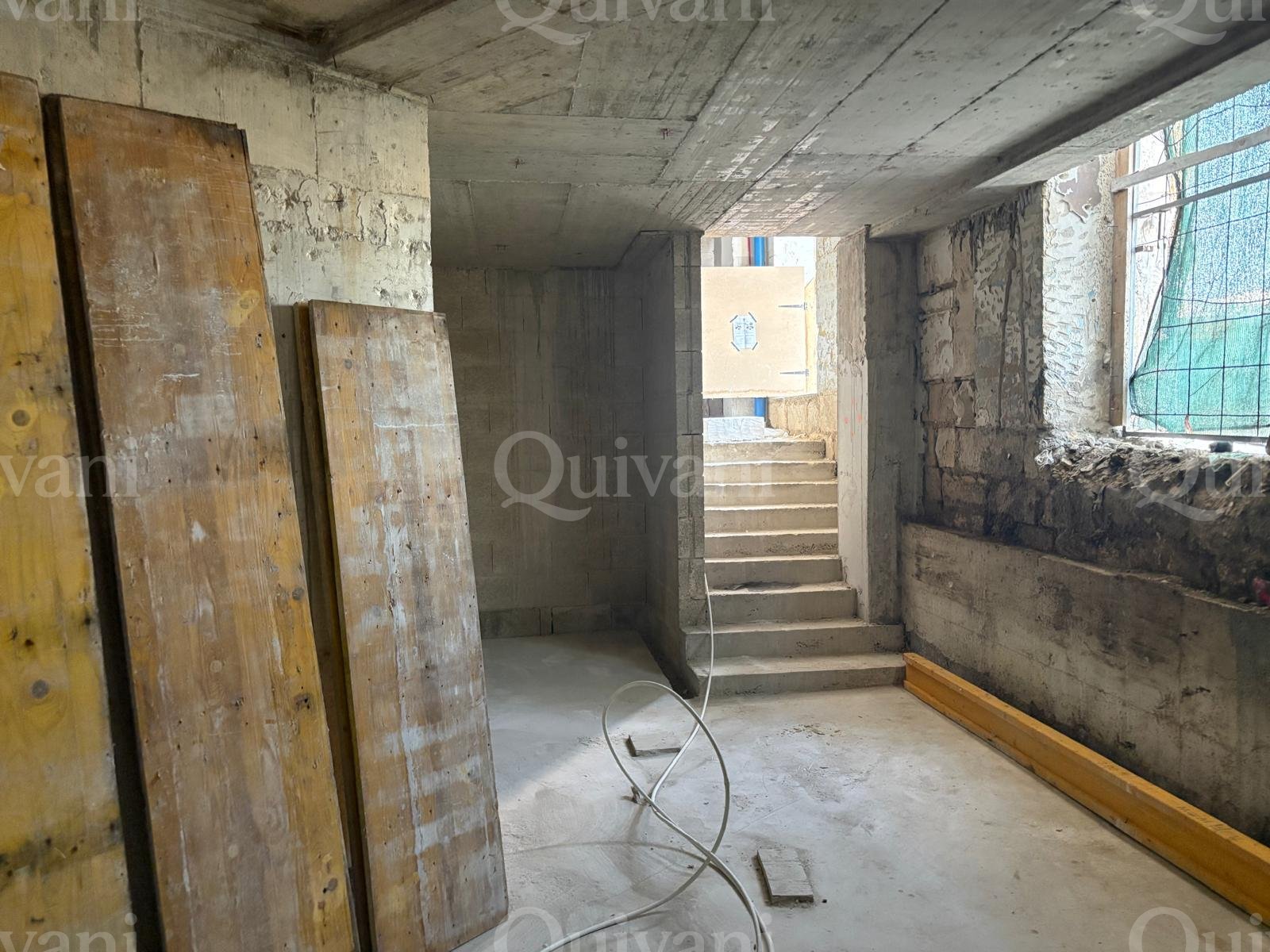 Gzira Ta Xbiex Corner Commercial establishment