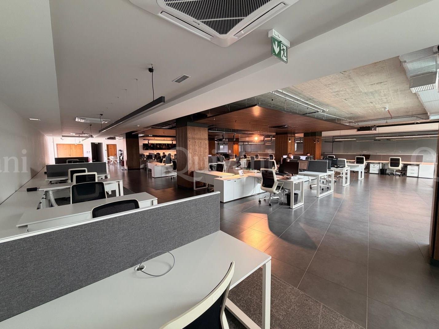 Fully furnished Office