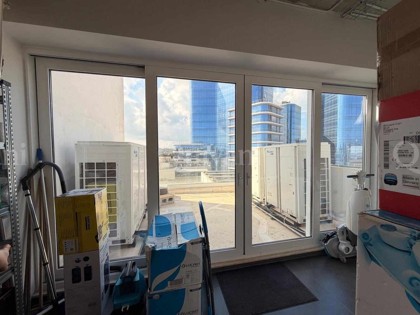 Fully furnished Office