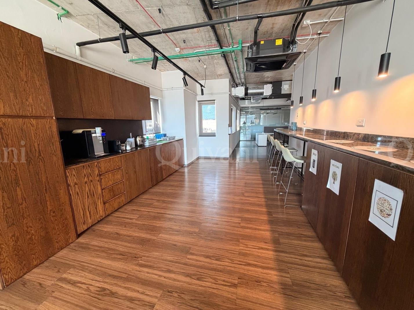 Fully furnished Office