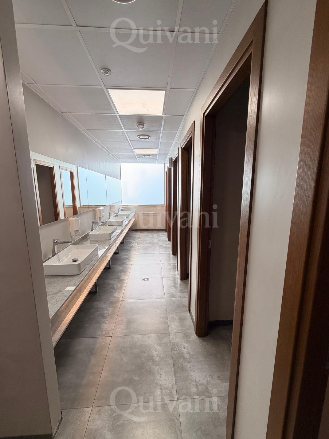 Fully furnished Office