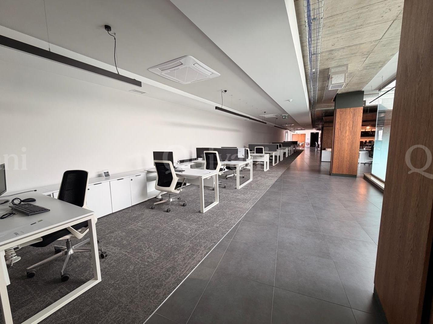 Fully furnished Office
