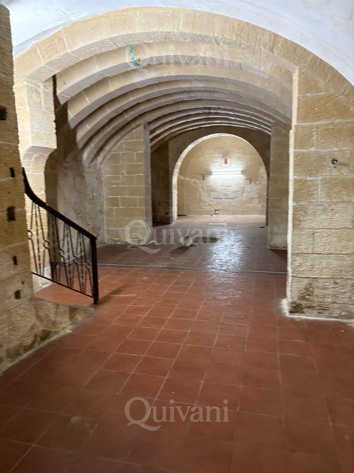 Valletta Needs Refurbishment Bar/Restaurant