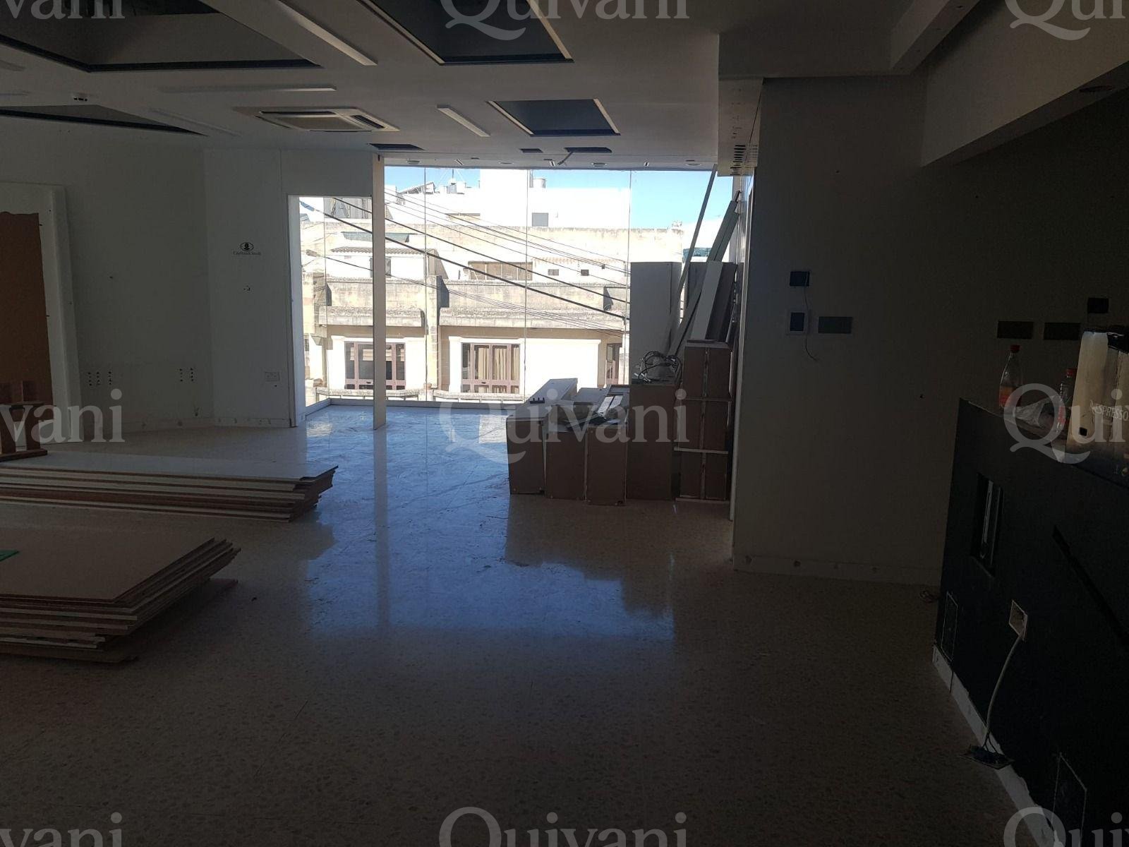 Birkirkara, Needs Refurbishment, Showroom