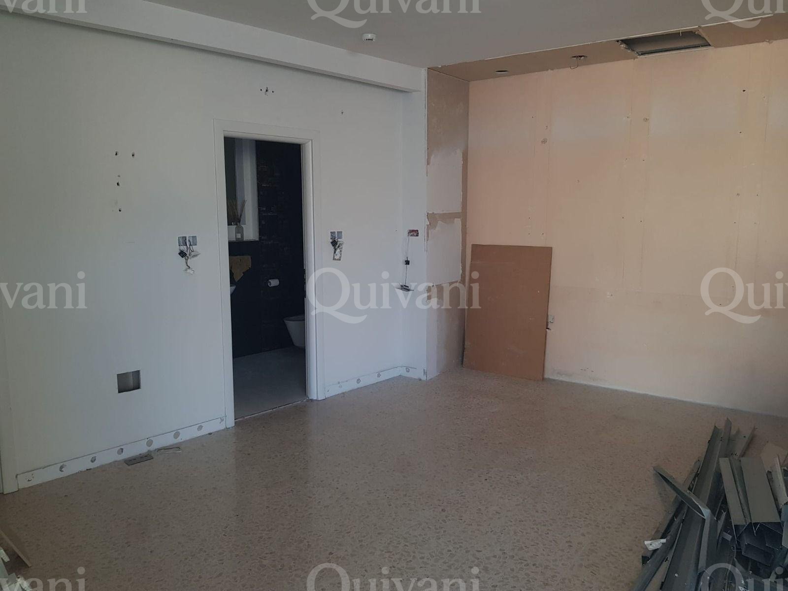 Birkirkara, Needs Refurbishment, Showroom