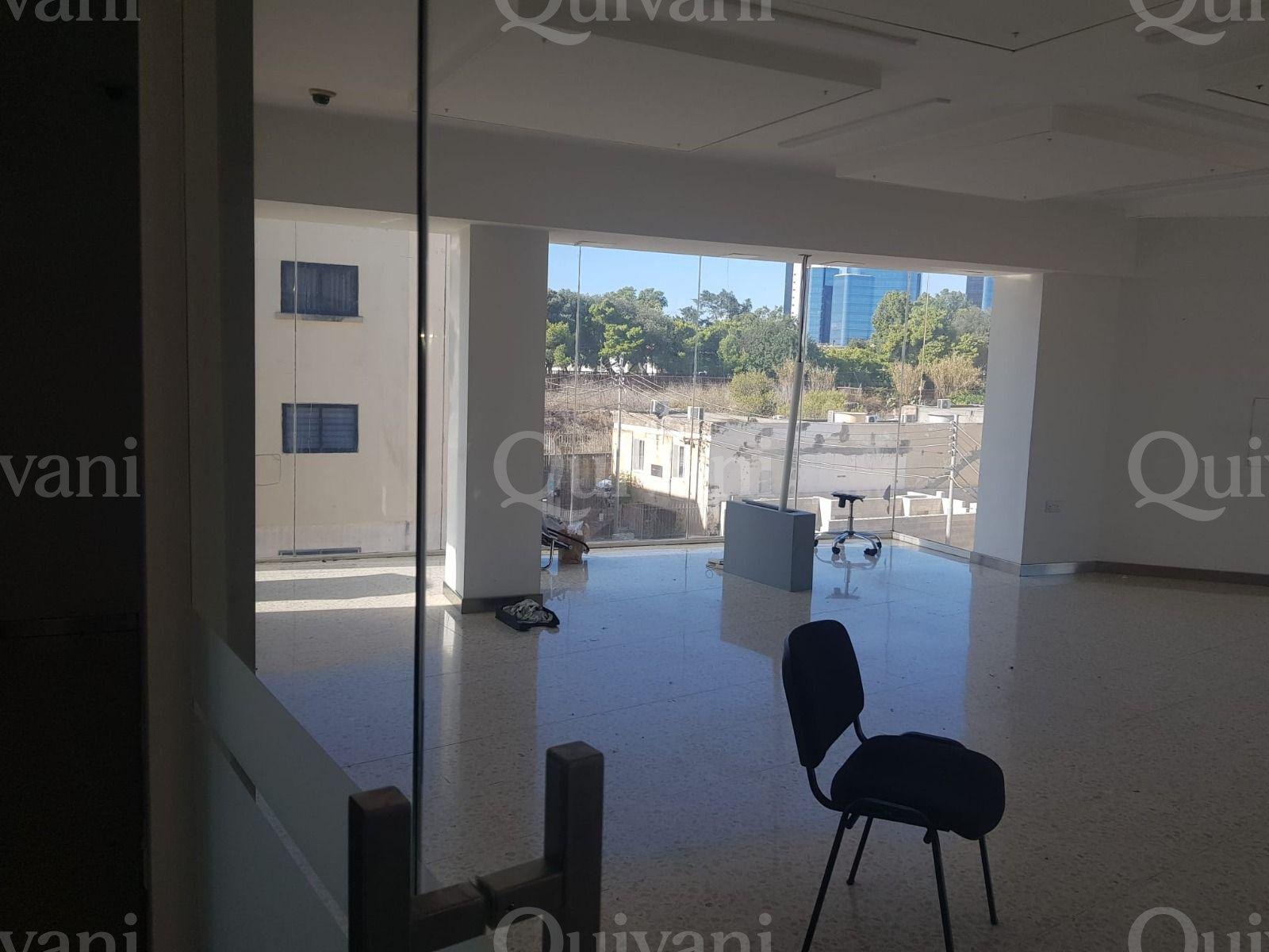 Birkirkara, Needs Refurbishment, Showroom