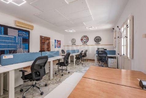 Valletta, Finished Office