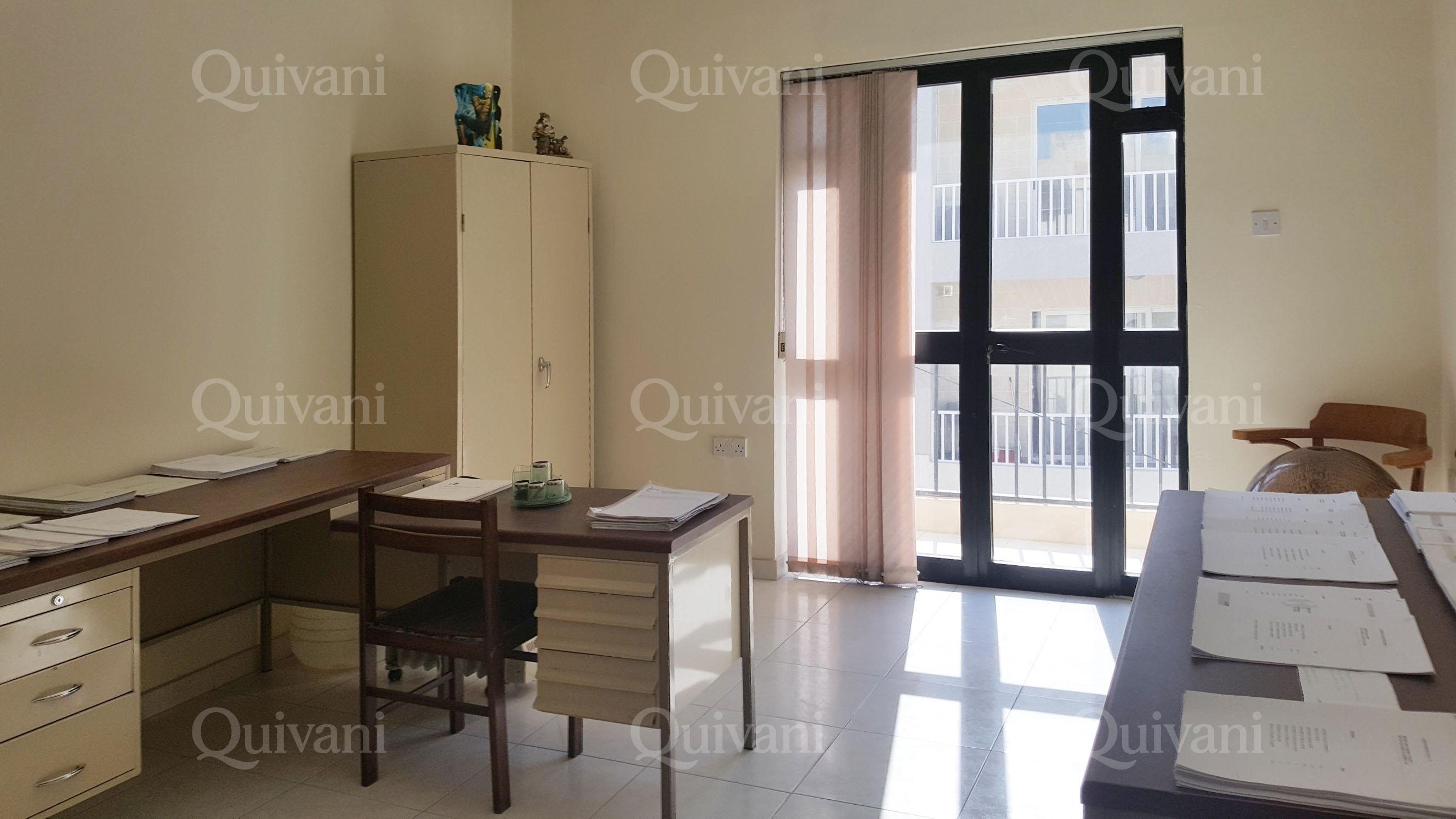 Santa Venera, Finished Office
