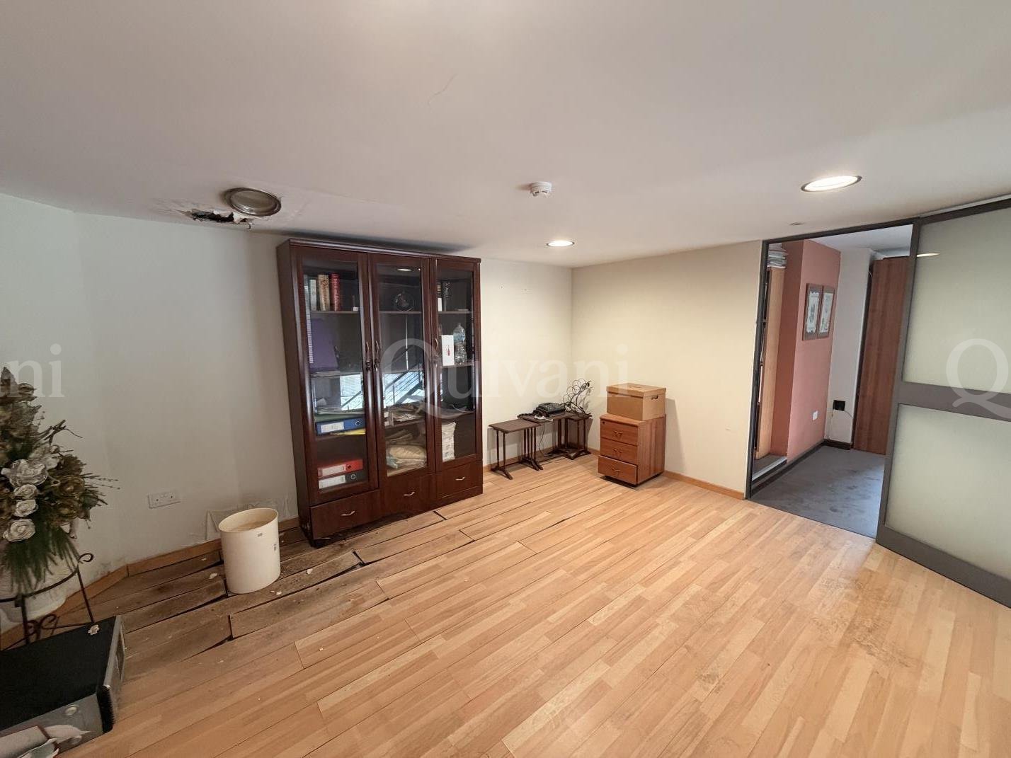 Naxxar, Finished Office