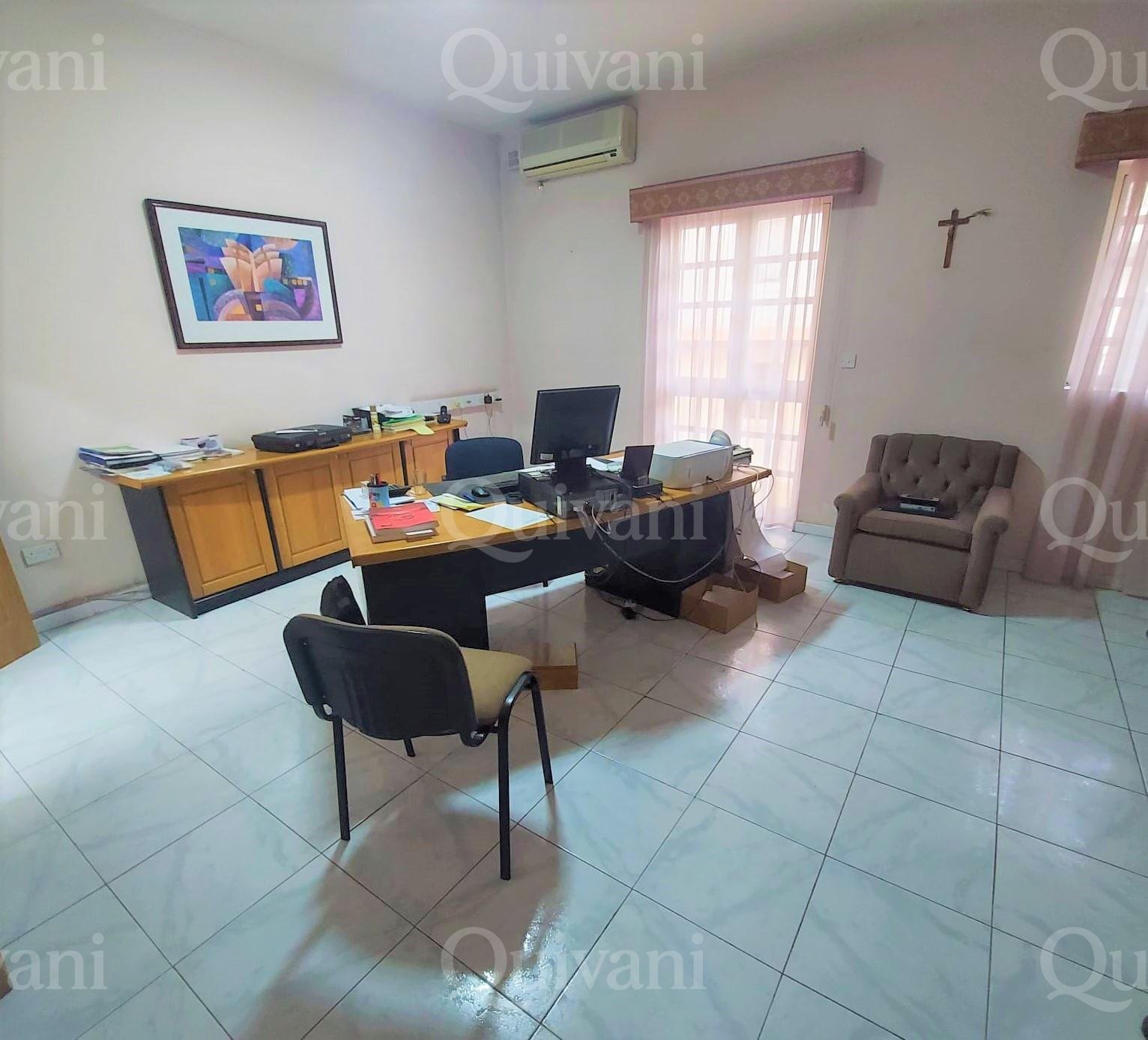 Santa Venera, Finished Office