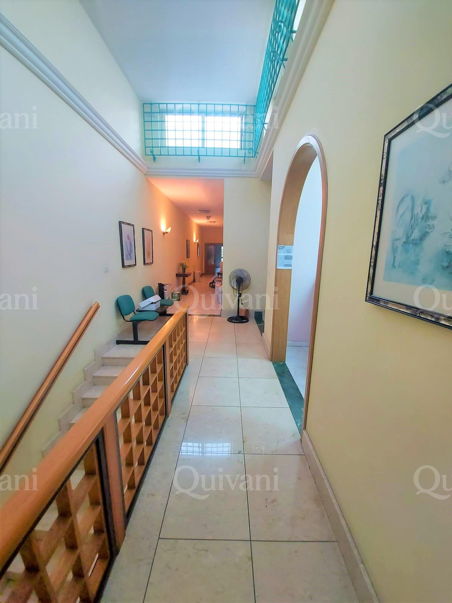 Santa Venera, Finished Office