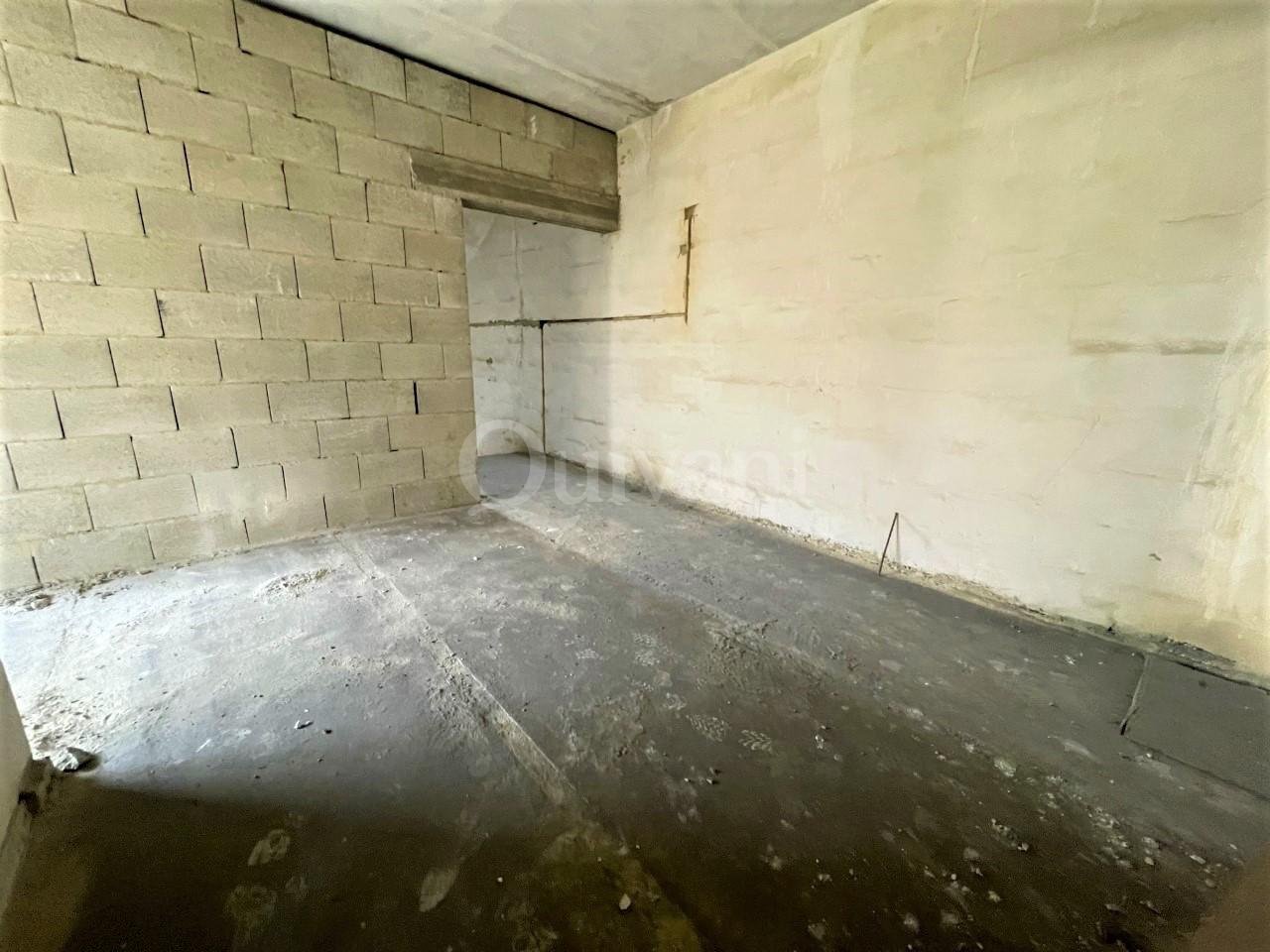 Qormi, Needs Refurbishment Office