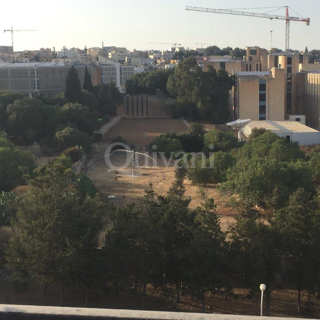 Msida, Furnished Penthouse