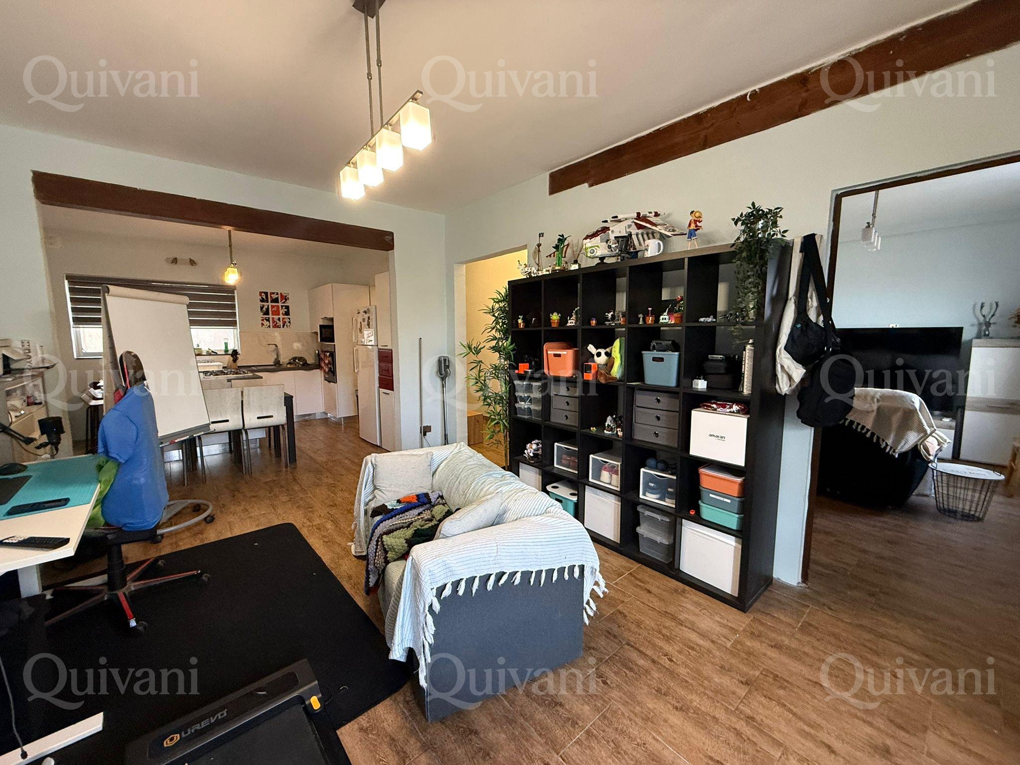 Top floor apartment