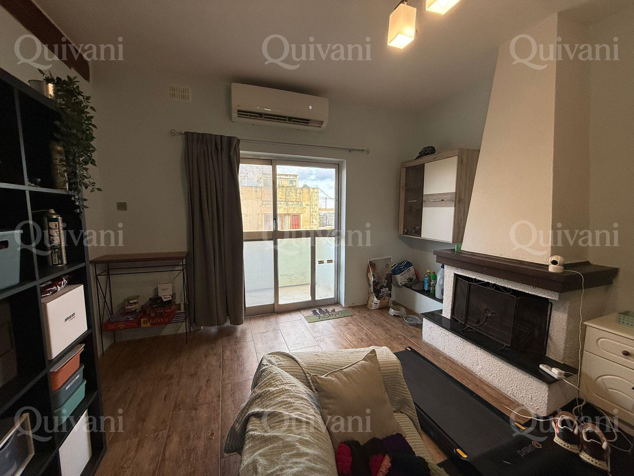 Top floor apartment