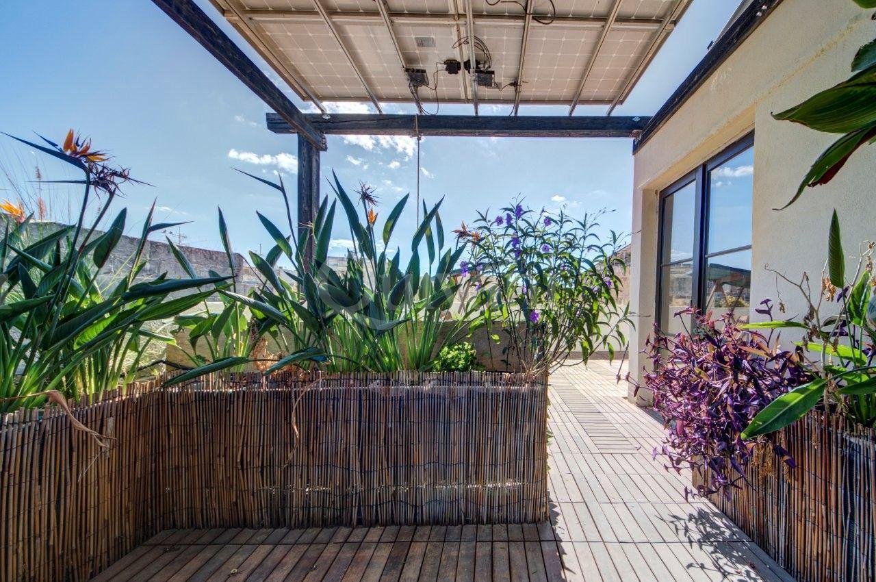 Fully converted 4/5 Bedroom Corner Townhouse in UCA