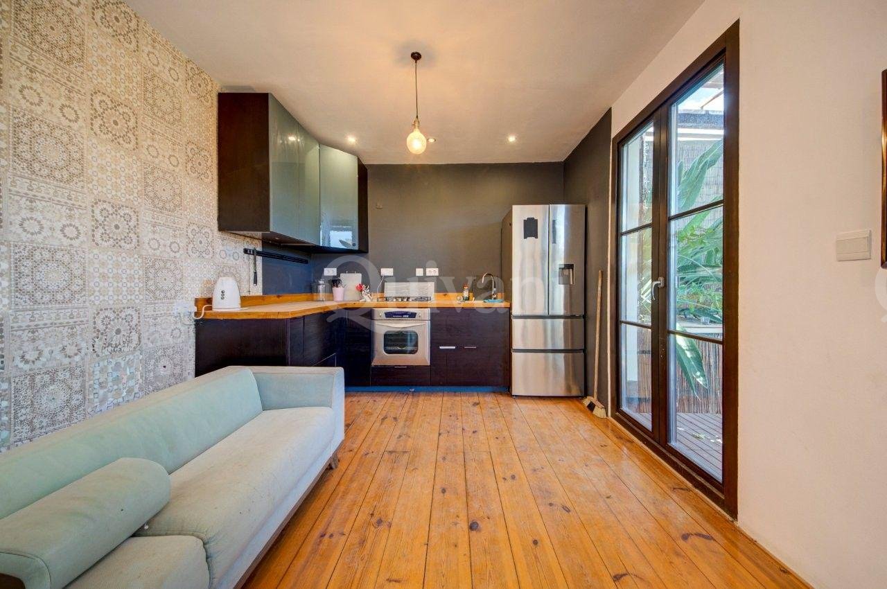 Fully converted 4/5 Bedroom Corner Townhouse in UCA