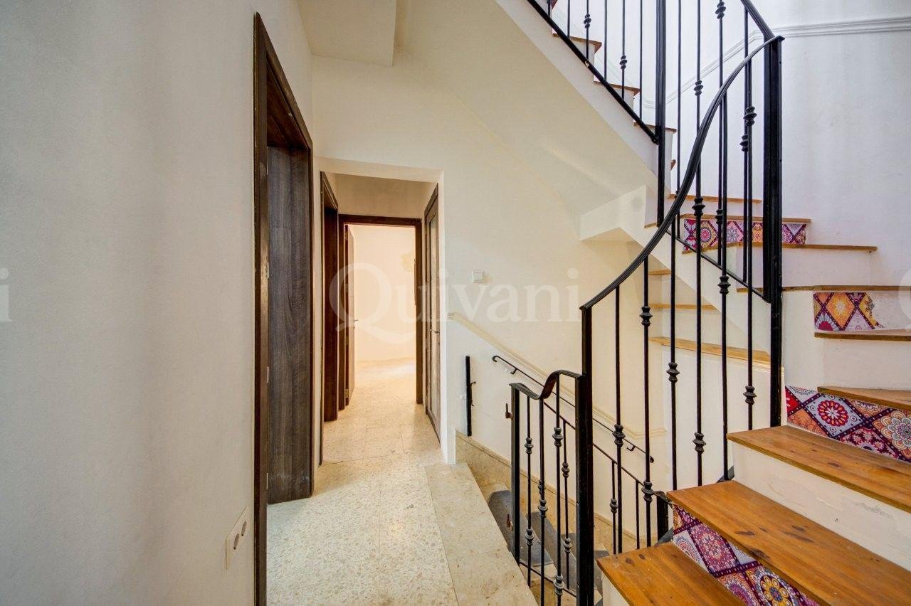 Fully converted 4/5 Bedroom Corner Townhouse in UCA
