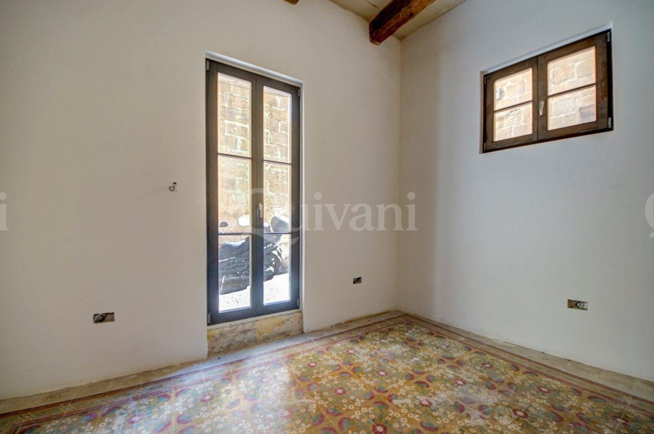 Fully converted 4/5 Bedroom Corner Townhouse in UCA