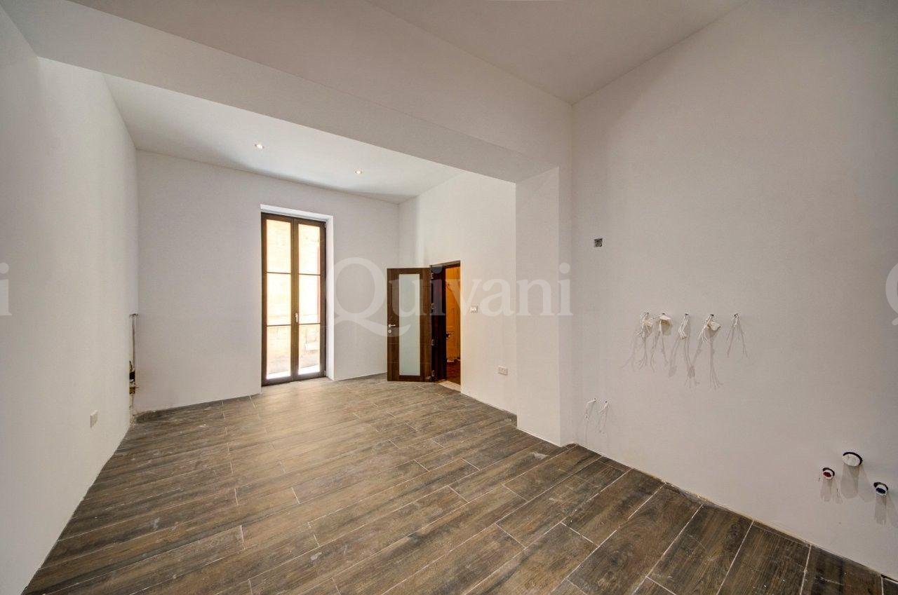 Fully converted 4/5 Bedroom Corner Townhouse in UCA