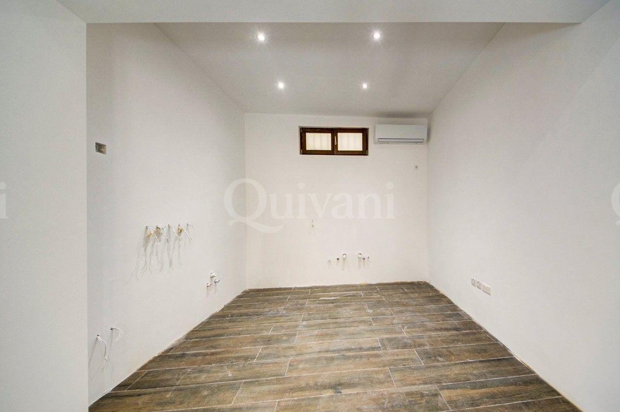 Fully converted 4/5 Bedroom Corner Townhouse in UCA
