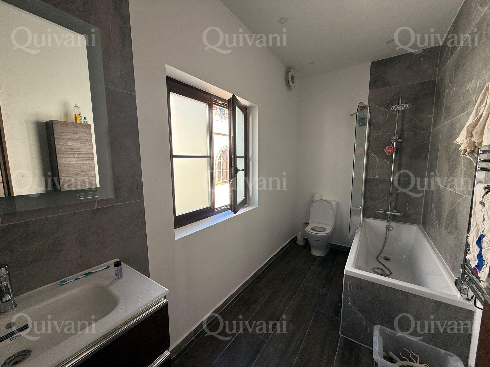 Fully converted 4/5 Bedroom Corner Townhouse in UCA.