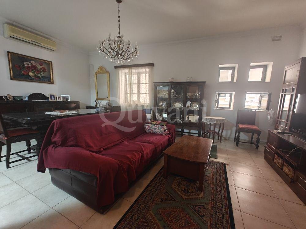 3 Bedroom Apartment , Including Car Space