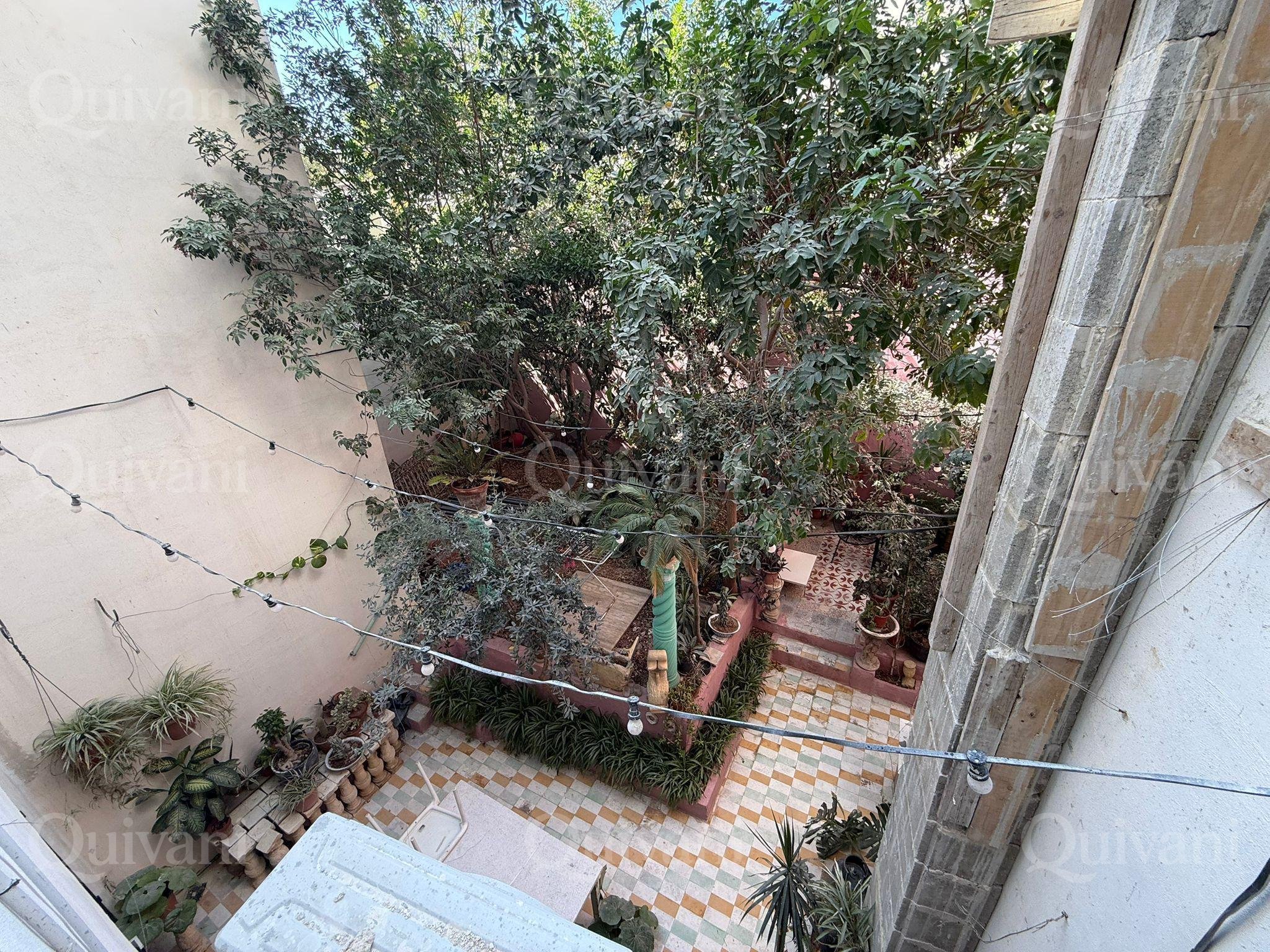 Wonderful spacious Townhouse with a street level garage