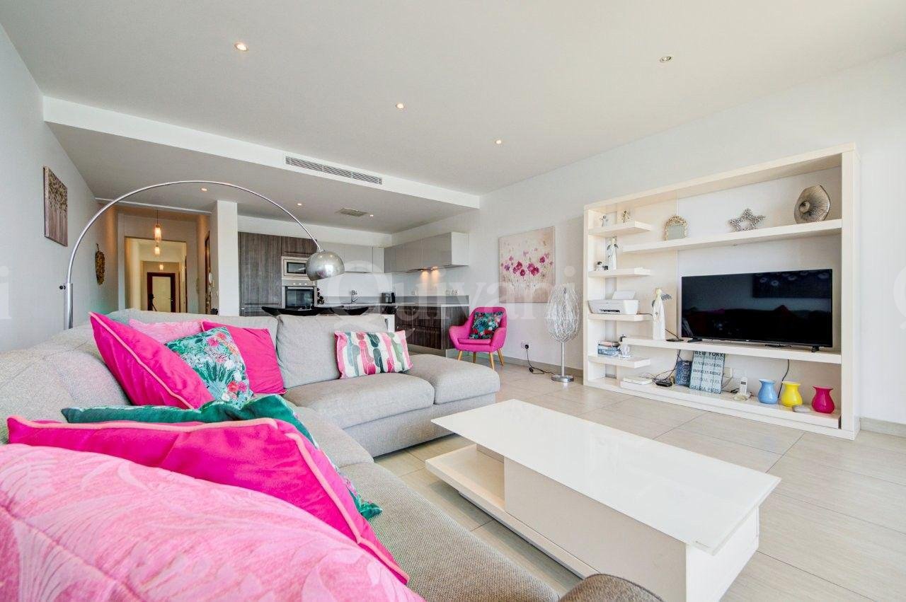Gzira, Furnished, Apartment