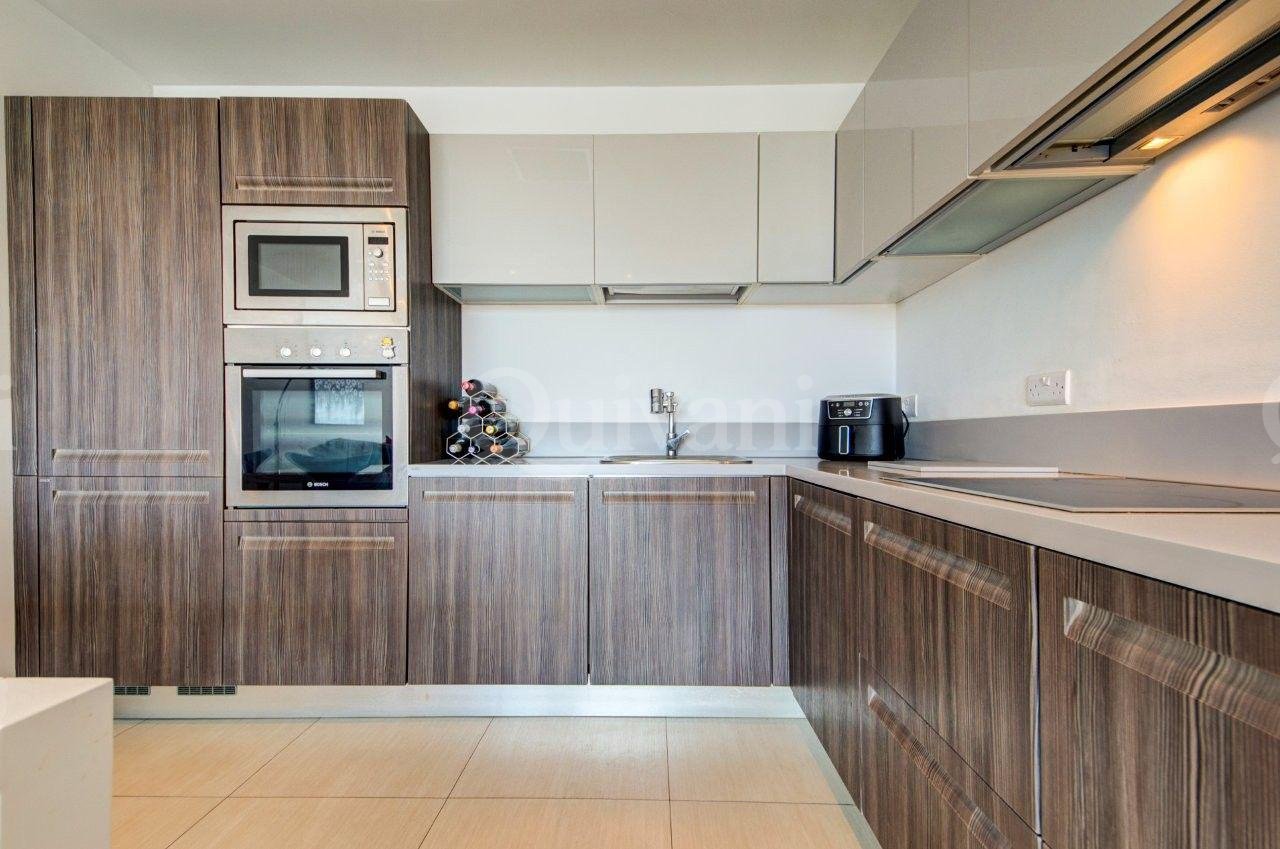 Gzira, Furnished, Apartment