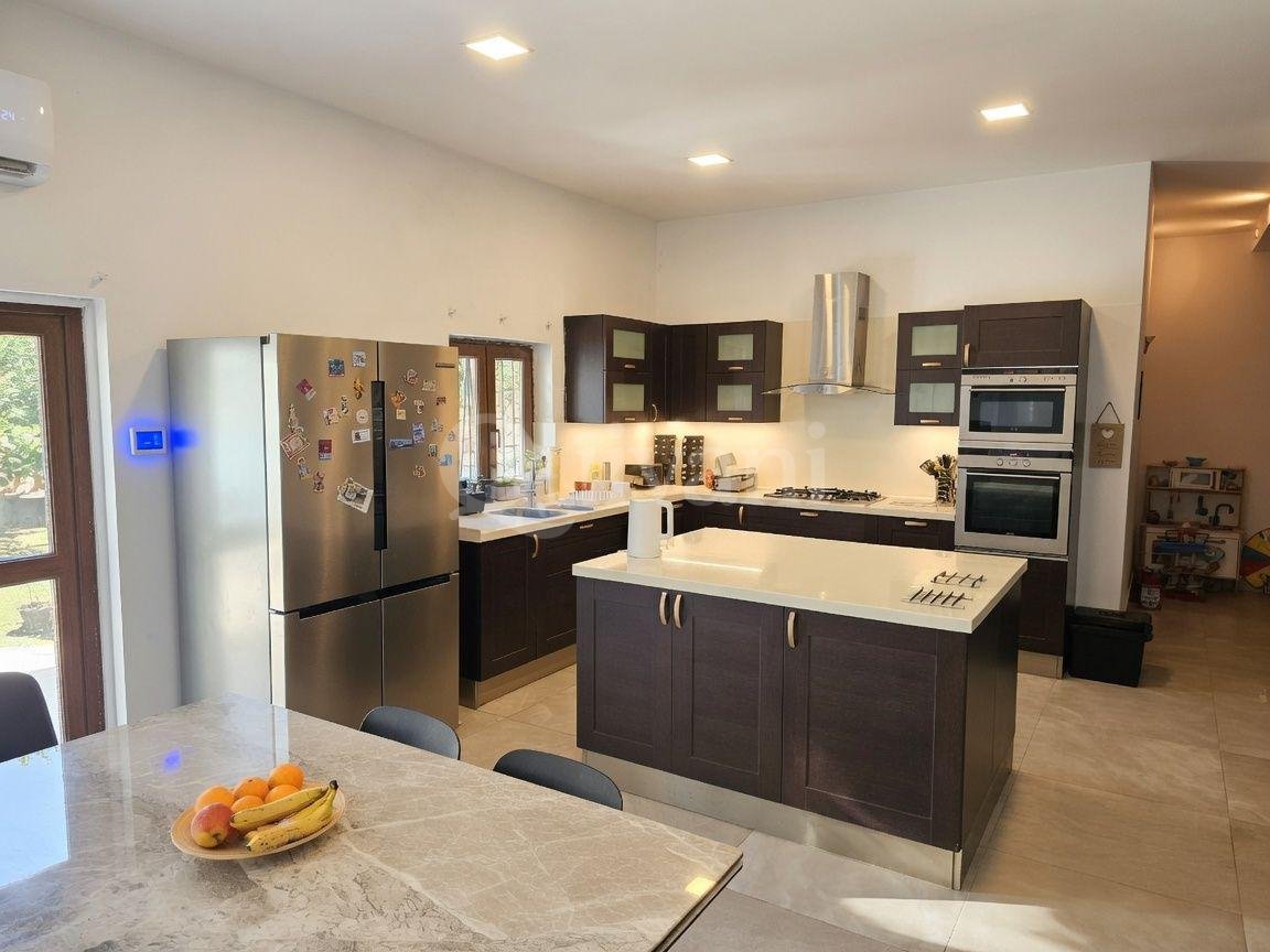 Spacious House of Character in UCA of Zebbug