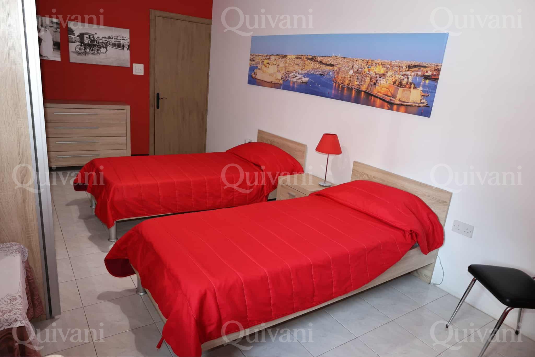 Fully Furnished 2 Bedrooms Apartment with outdoor BBQ Area and washroom on the Roof Terrace