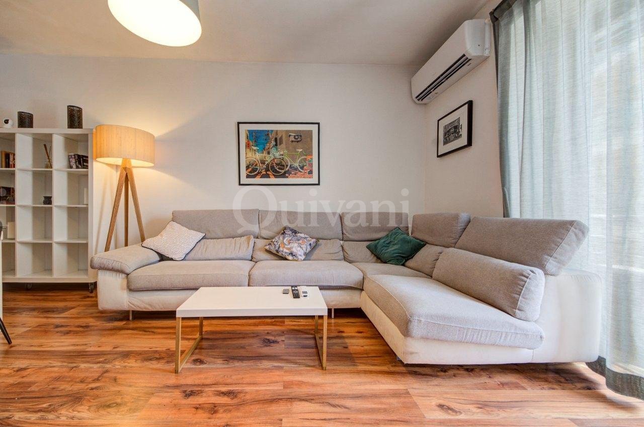 Fully furnished 2 bedroom plus study apartment