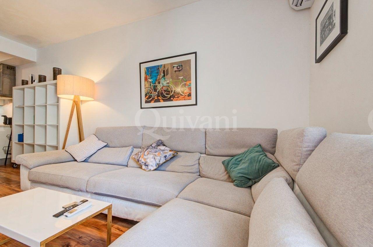 Fully furnished 2 bedroom plus study apartment