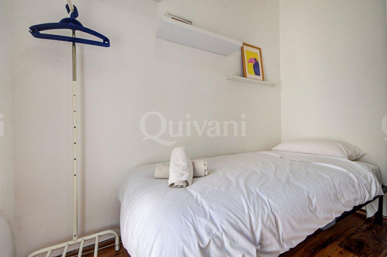Fully furnished 2 bedroom plus study apartment