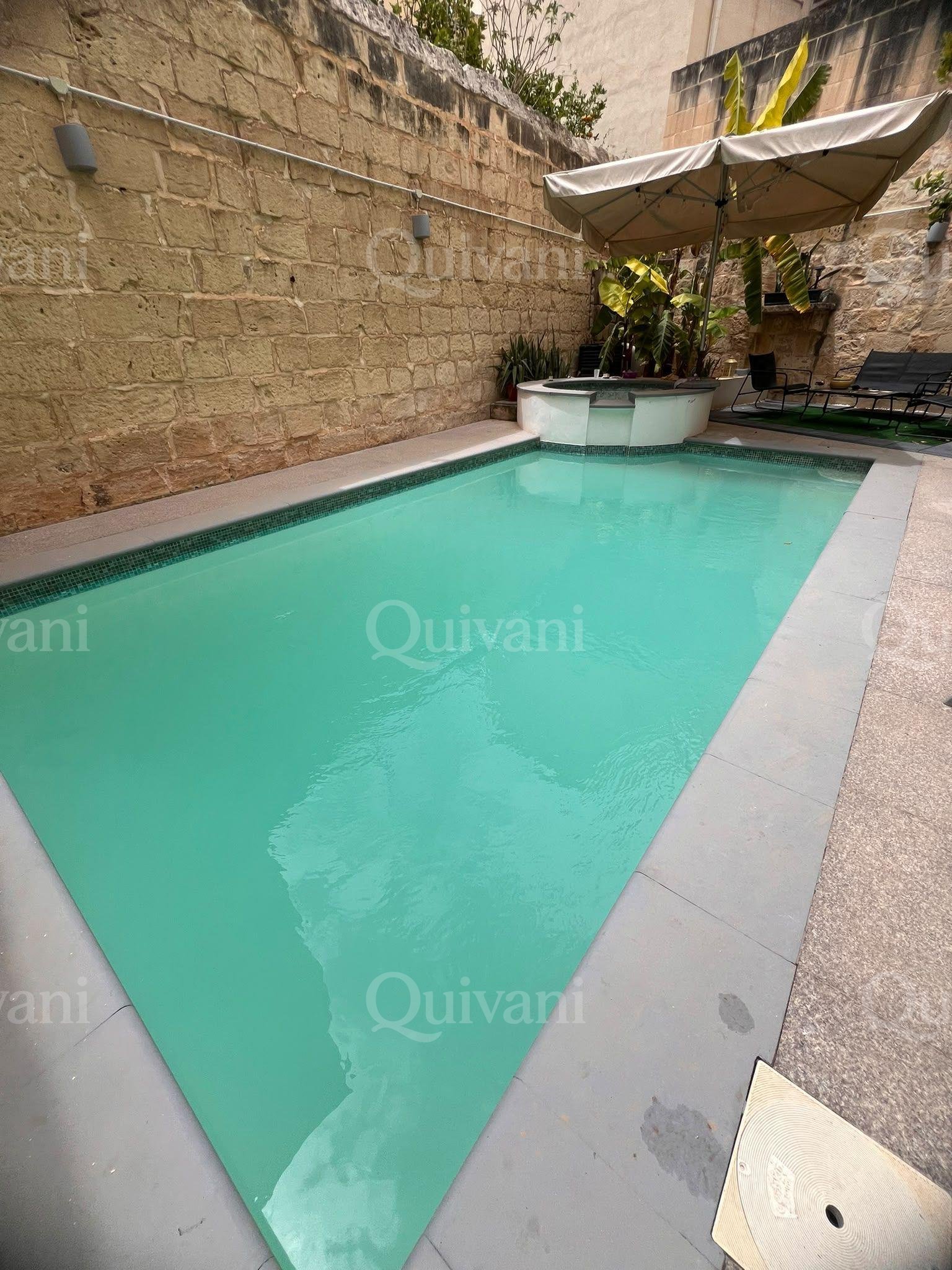 Highly Finished 4 Bedroom House with pool