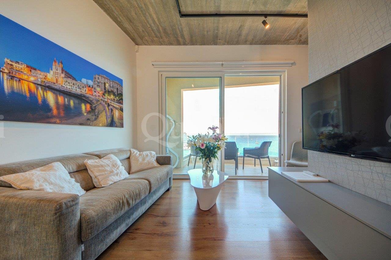 St Julians, Furnished Duplex Apartment