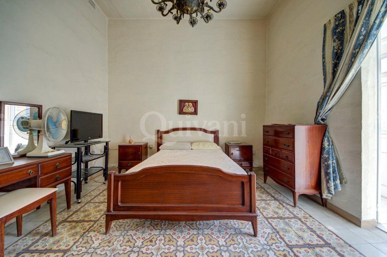 Sliema - Unconverted Townhouse in Sliema