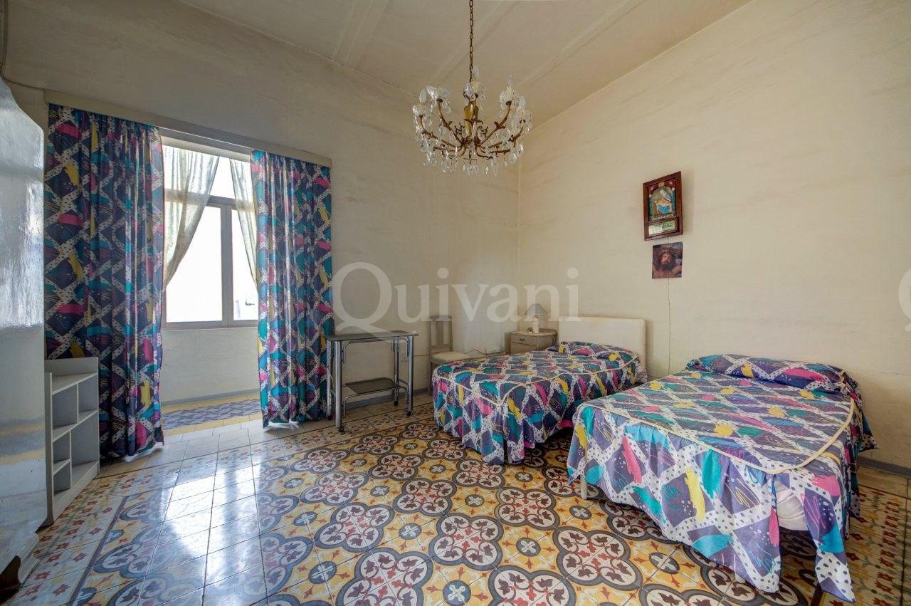 Sliema - Unconverted Townhouse in Sliema