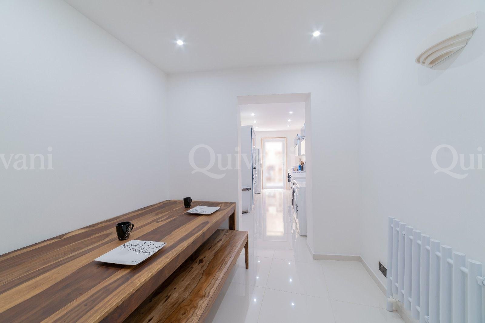 4 bedroom converted town house in UCA