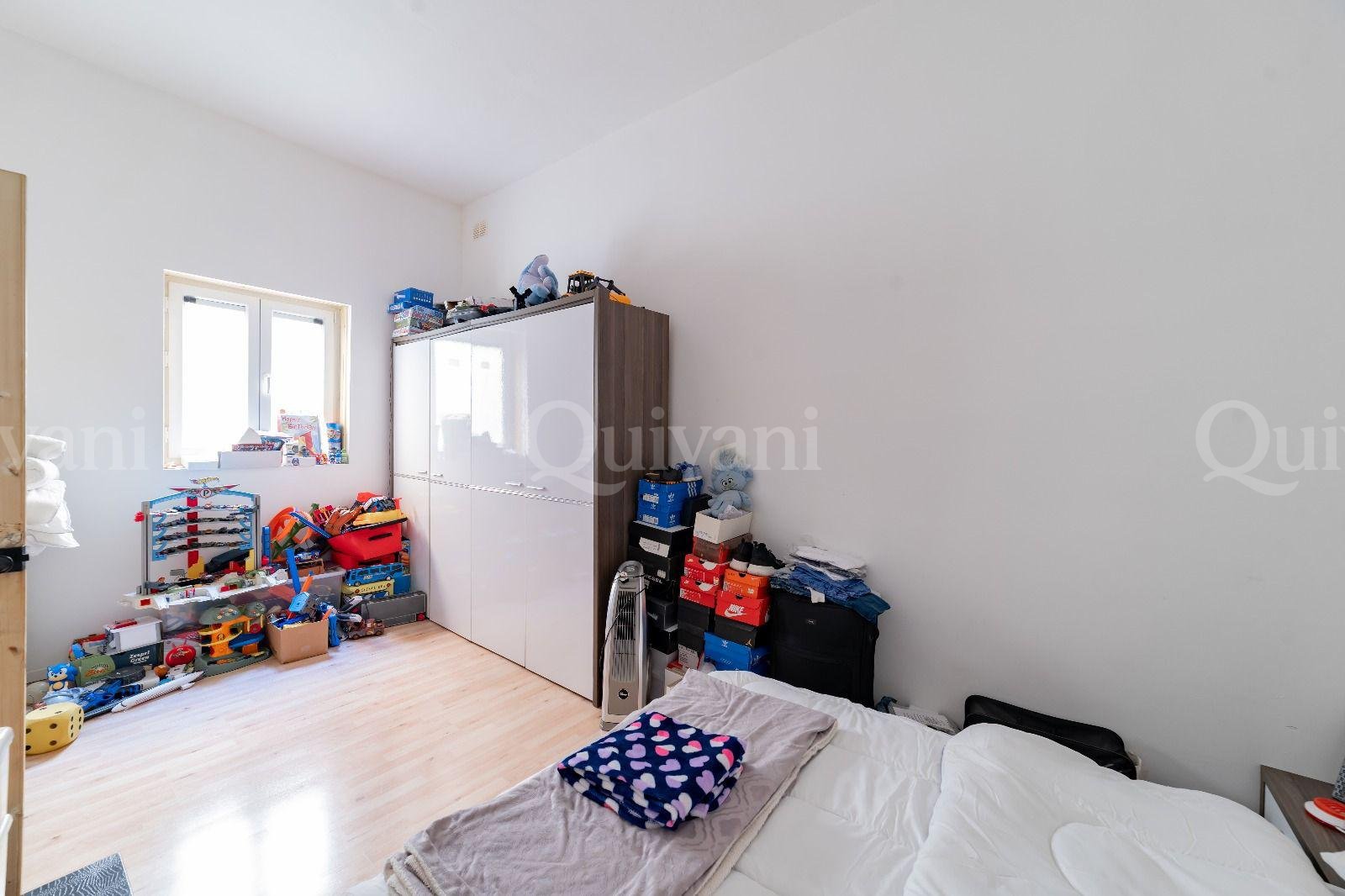 4 bedroom converted town house in UCA