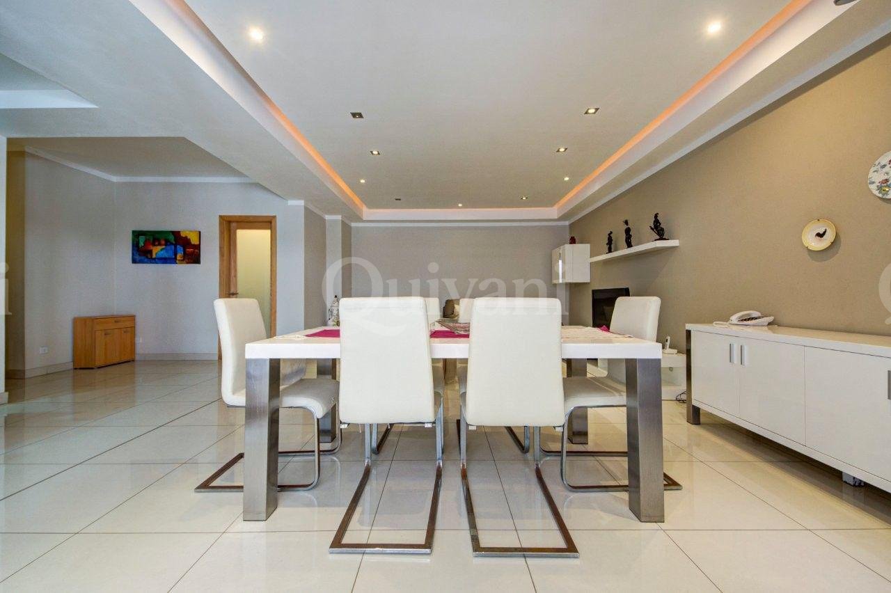 Sliema, Furnished Apartment with Car Space