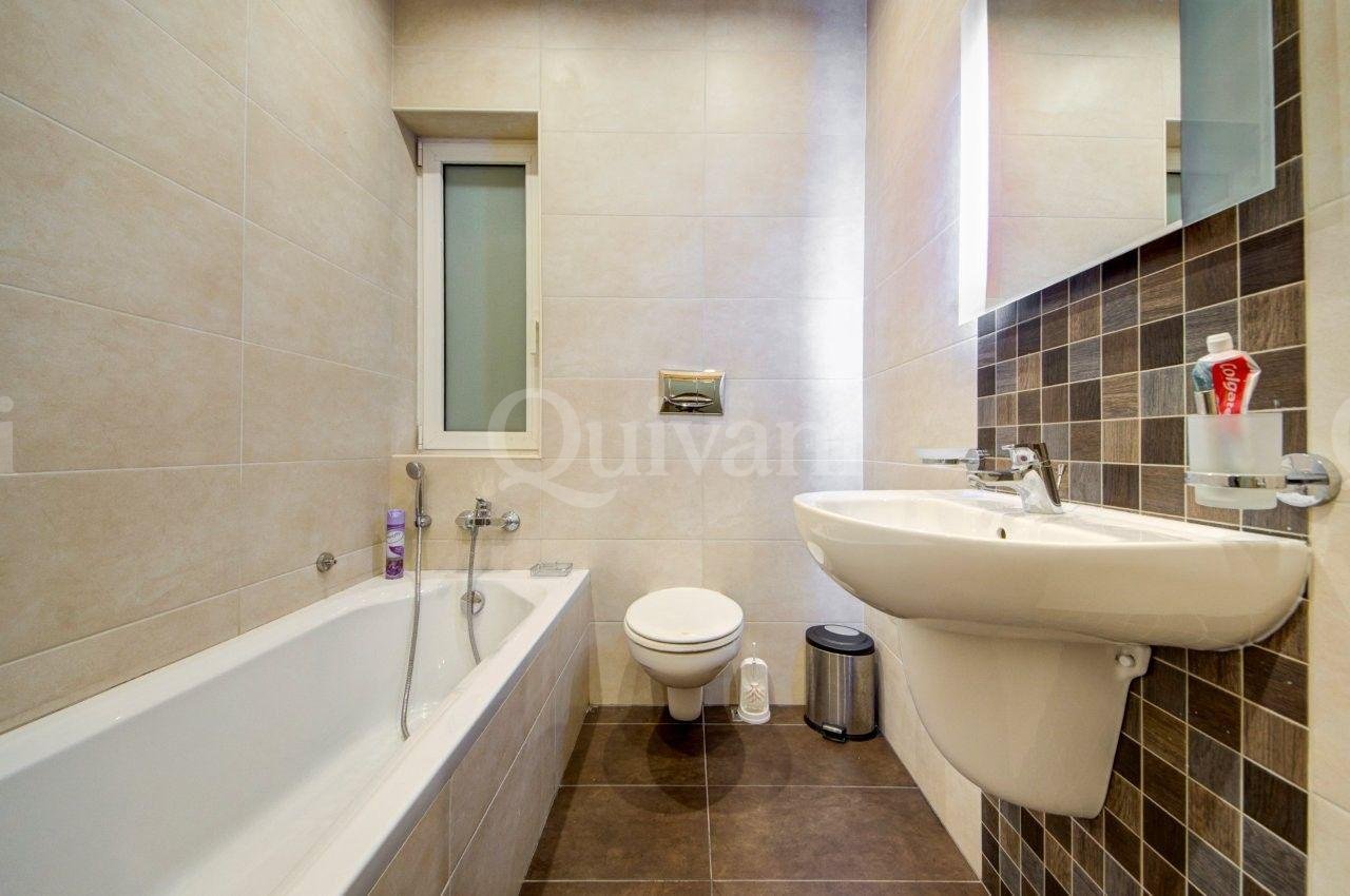 Sliema, Furnished Apartment with Car Space