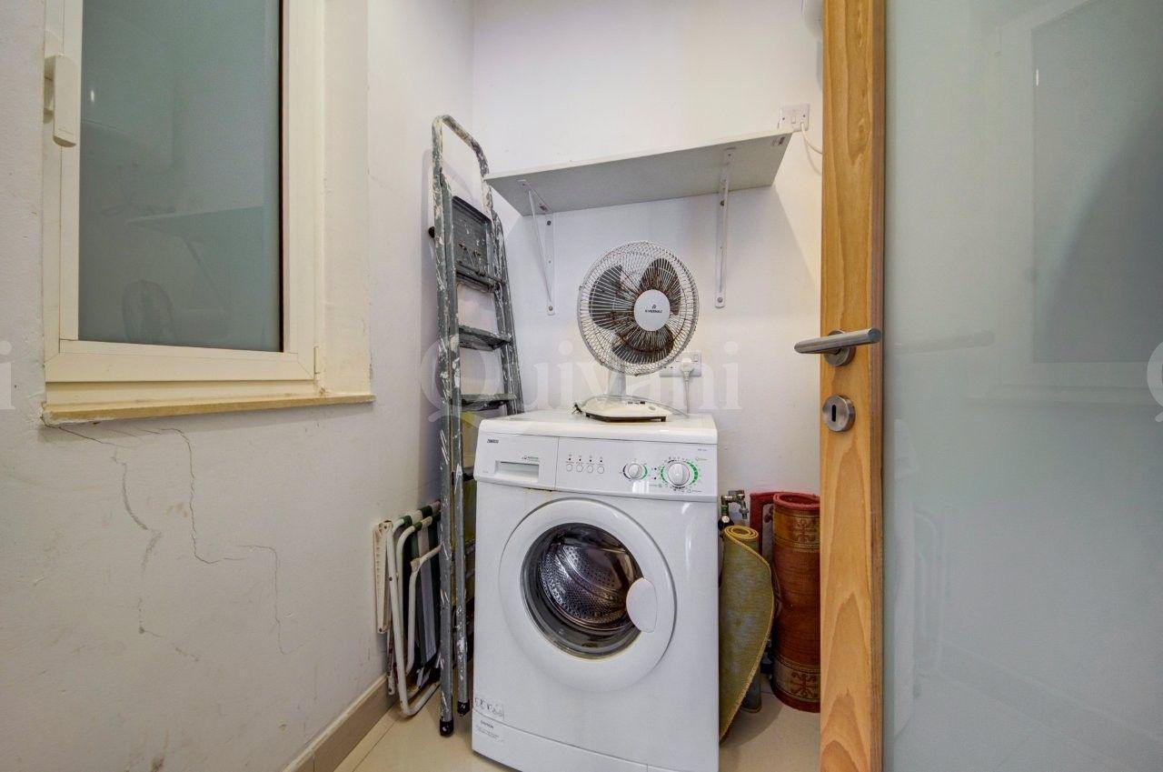 Sliema, Furnished Apartment with Car Space