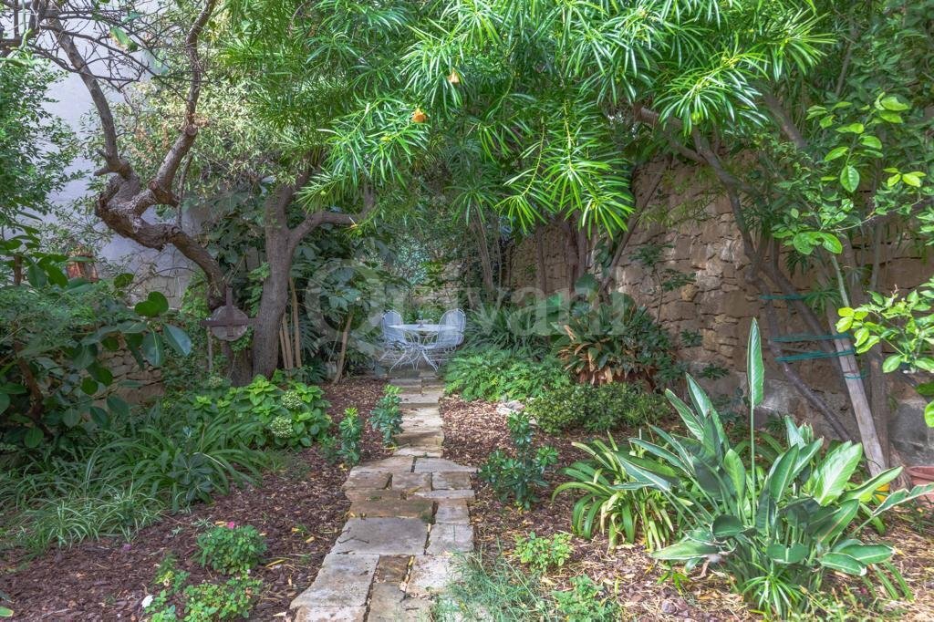Sliema, Converted Town House