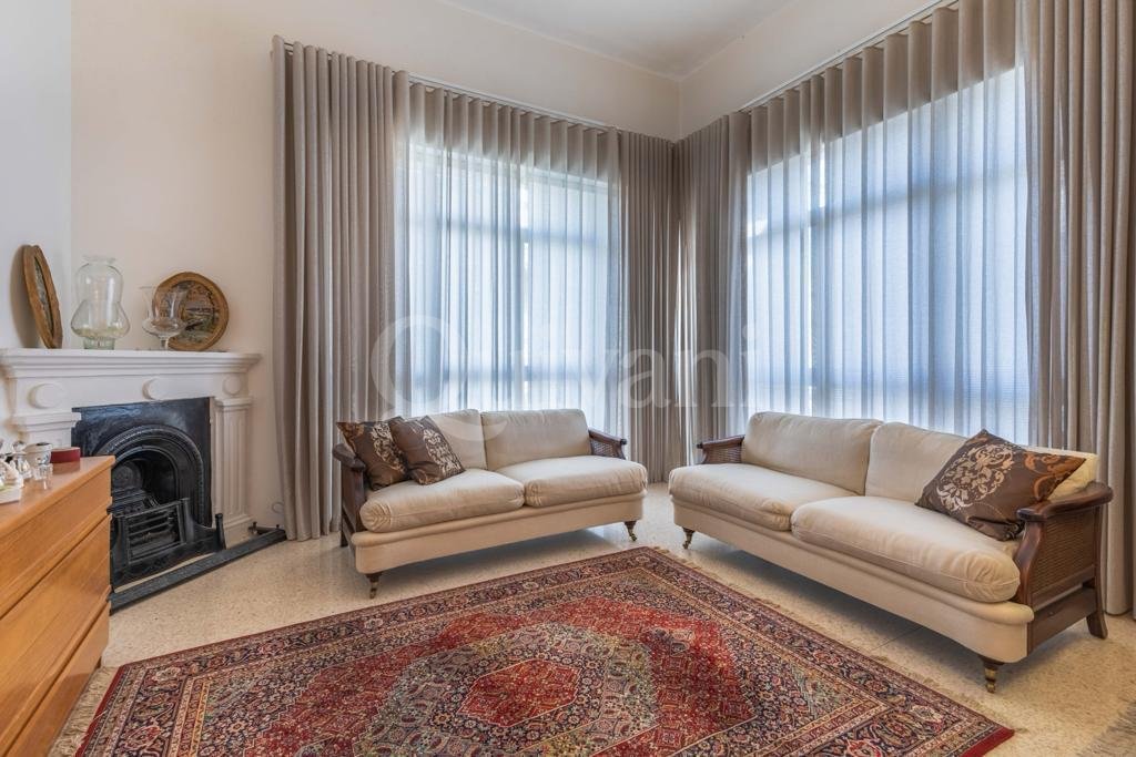 Sliema, Converted Town House