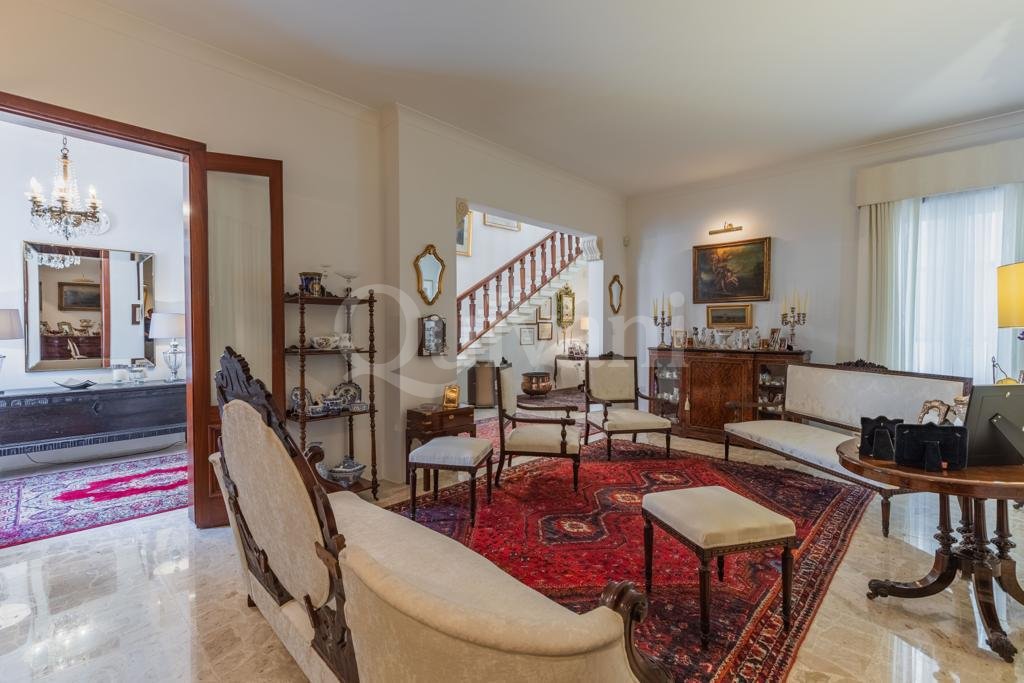 Sliema, Converted Town House