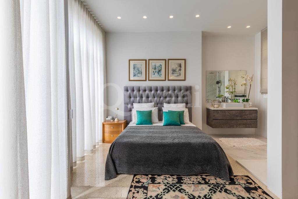 Sliema, Converted Town House
