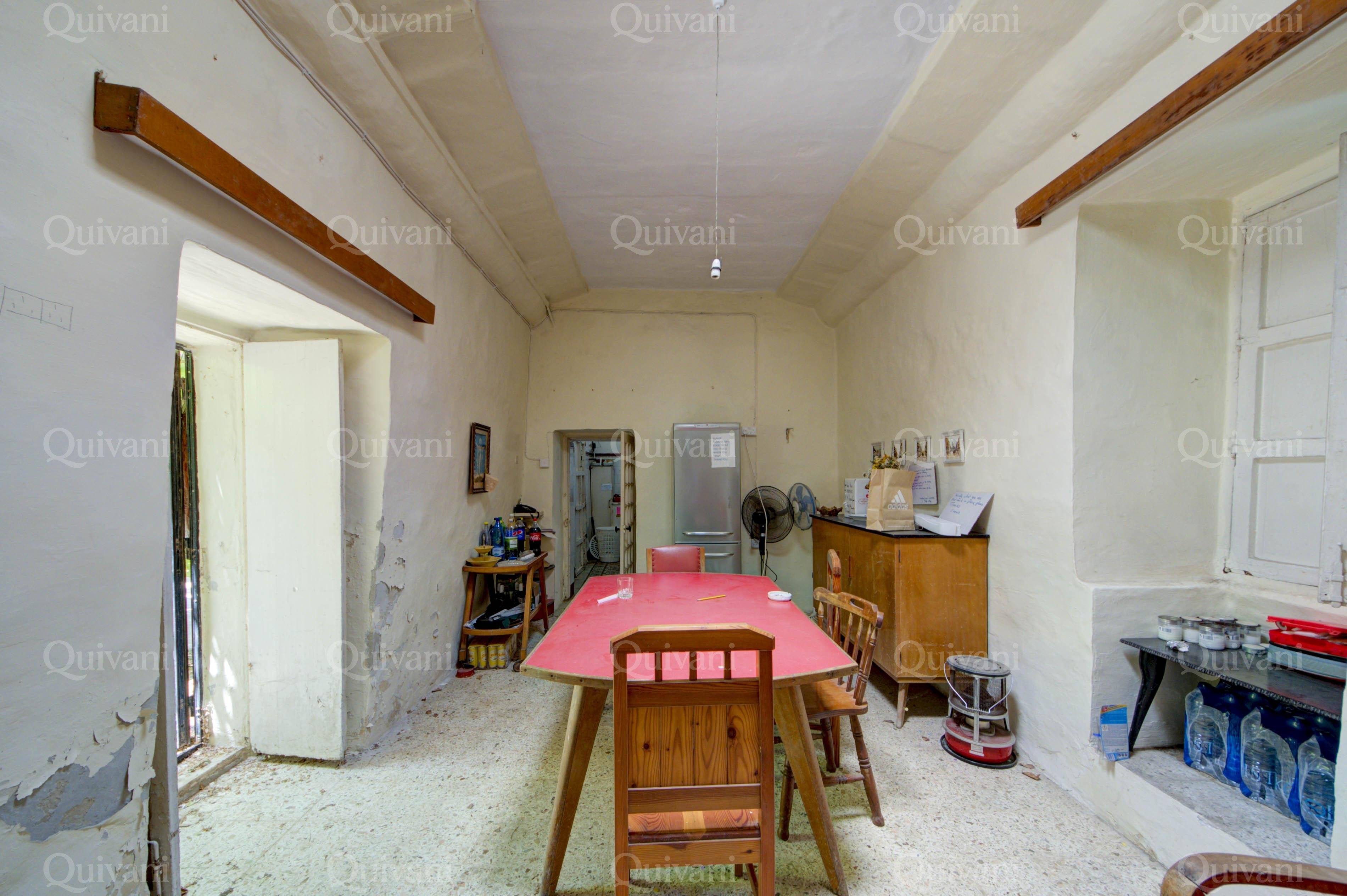 Ghaxaq, Unconverted House of Character